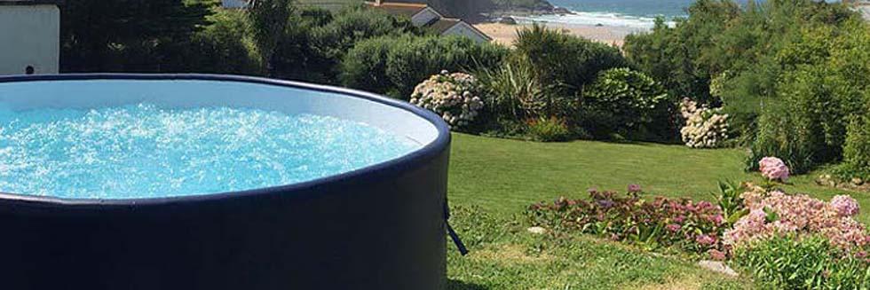 Hot tub available on request